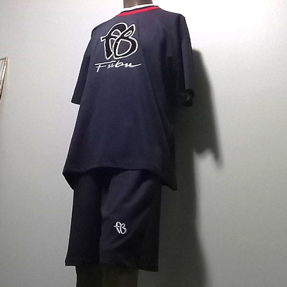 Comfortable & Rare 2pc Dark Blue Short sleeve short set by FUBU - Picture 10 of 16